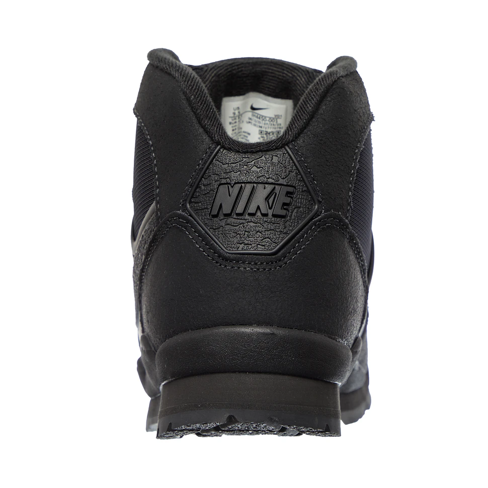 Nike - Air Baltoro SP