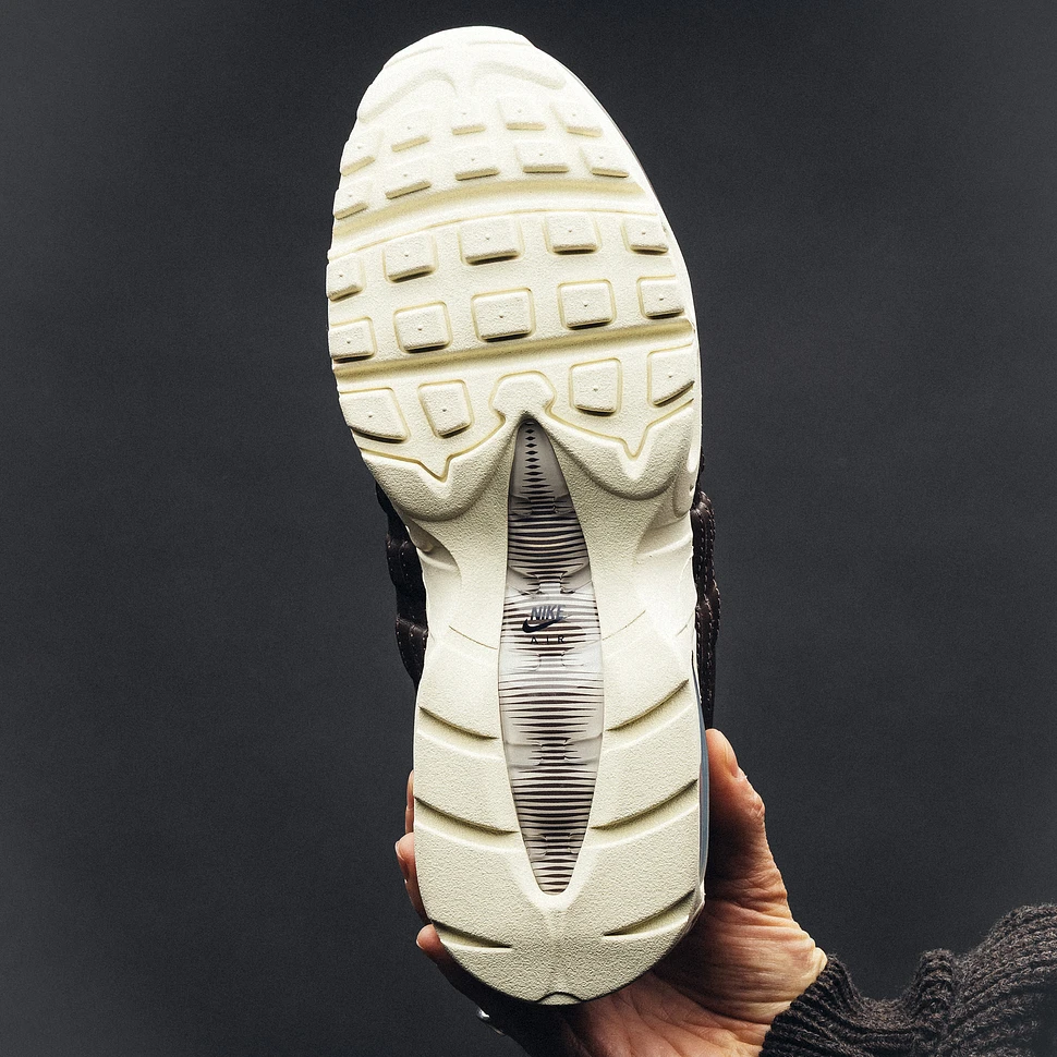 Nike - Air Max 95 Big Bubble LTR QS