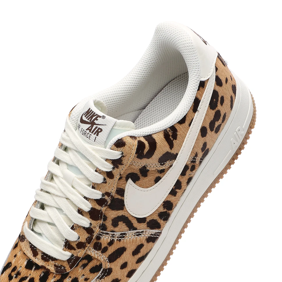 Nike - WMNS Air Force 1 '07