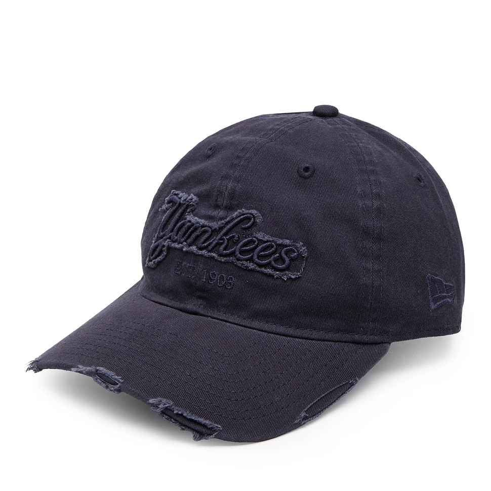Distress Wordmark New York Yankees 9Twenty Cap