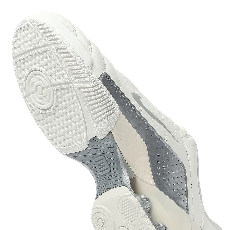 Nike - WMNS Total 90 Shox Magia