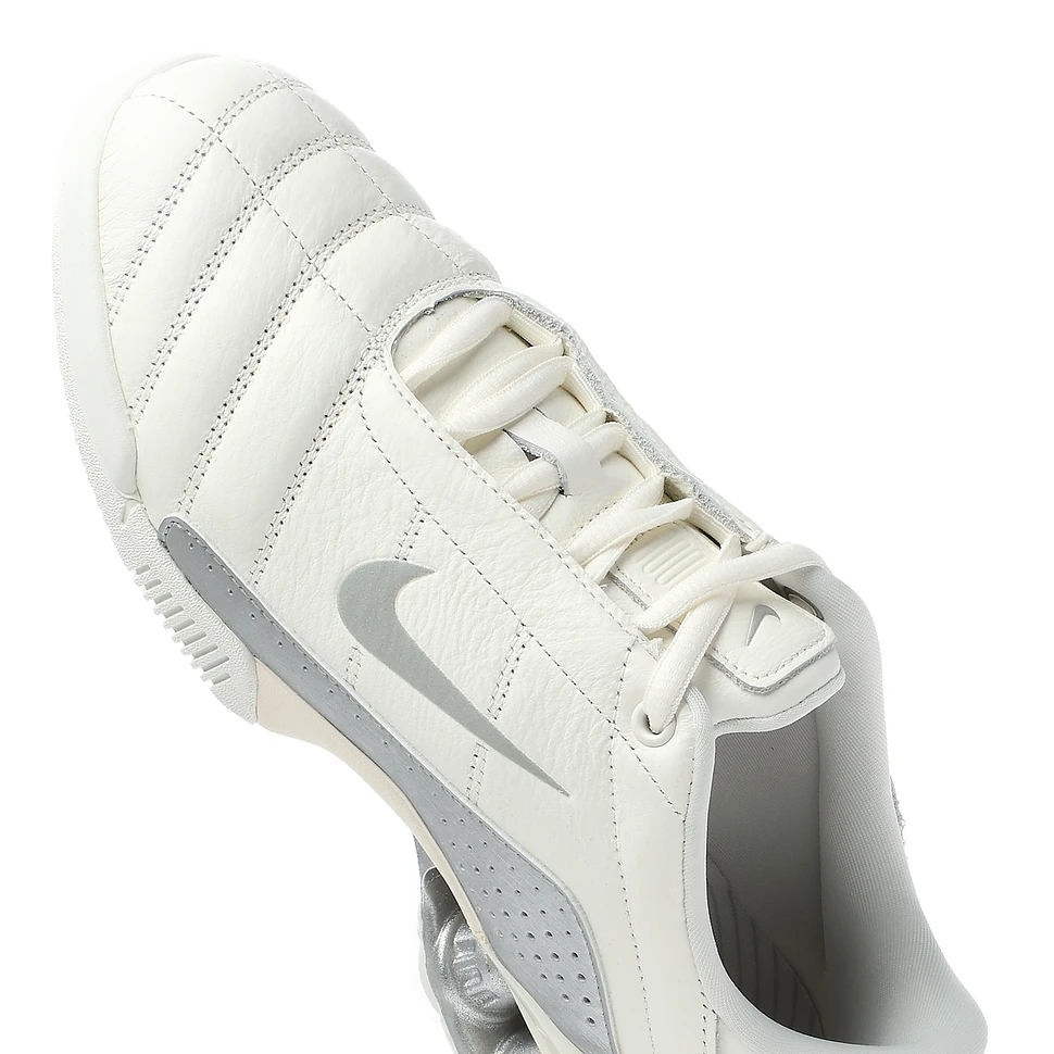 Nike - WMNS Total 90 Shox Magia
