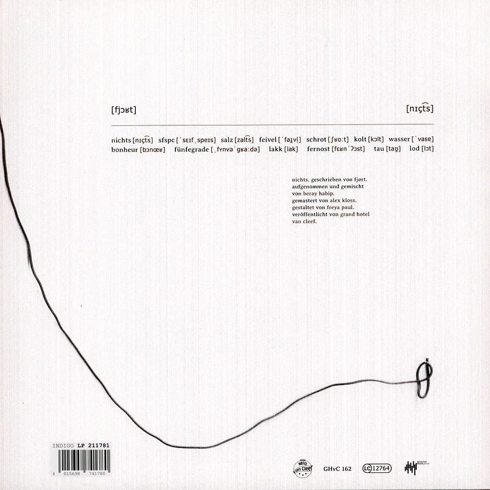 Foto 1: FJØRT — nichts