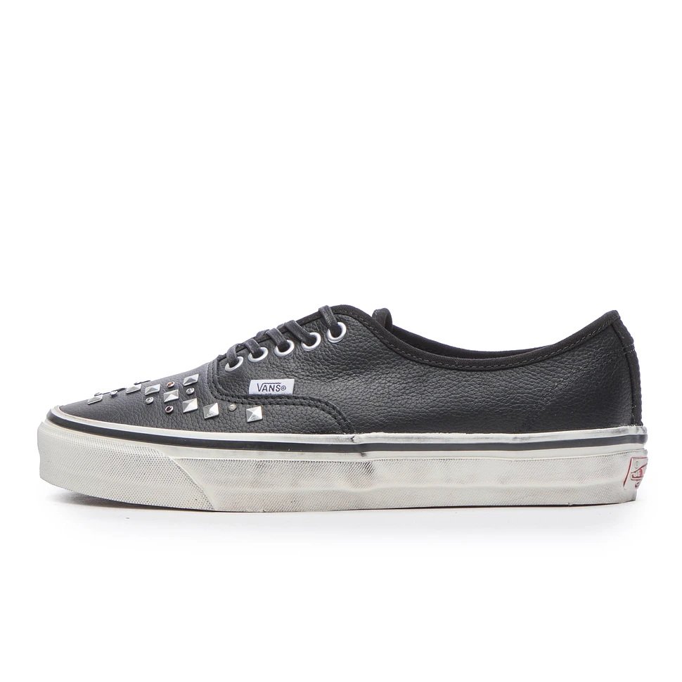 LX Authentic 44 Combat