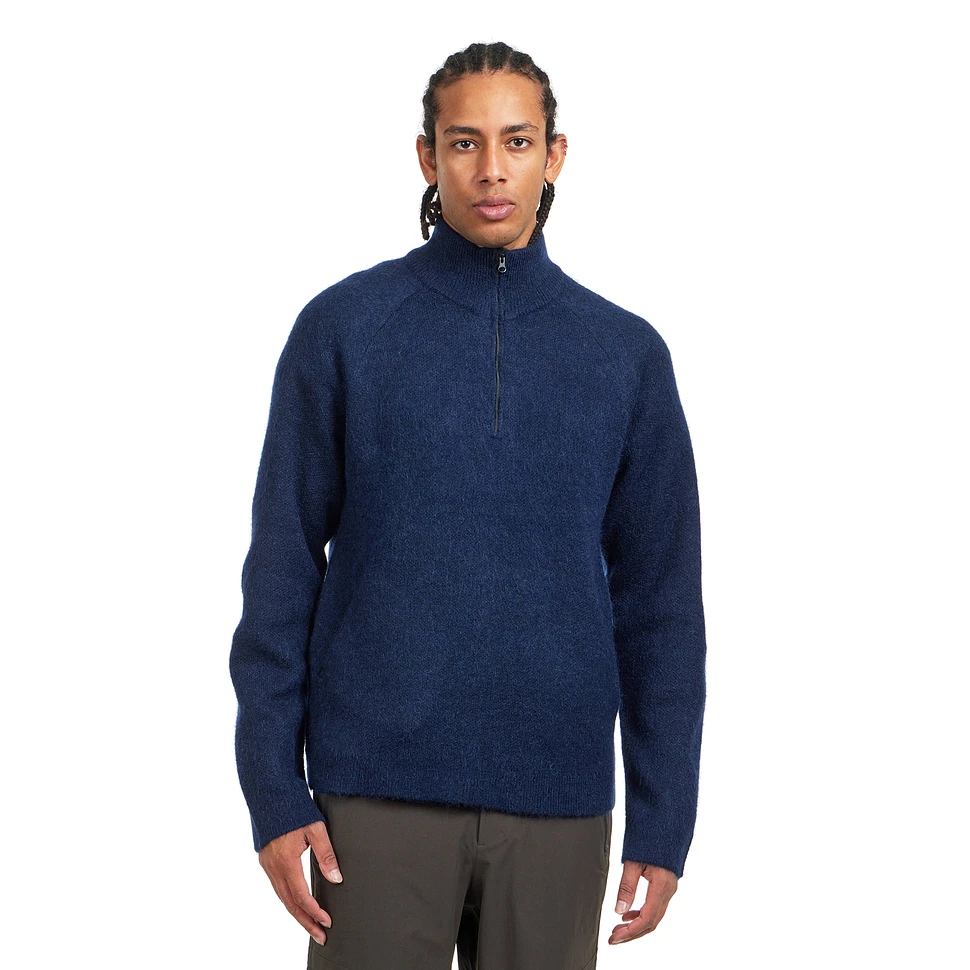 Essence Mohair Mixed Knit Top