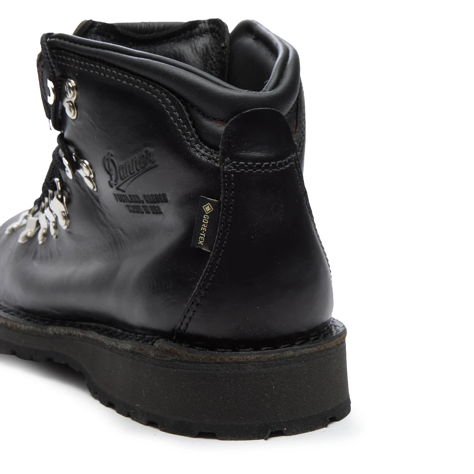DANNER 마운틴 패스 블랙 글라스